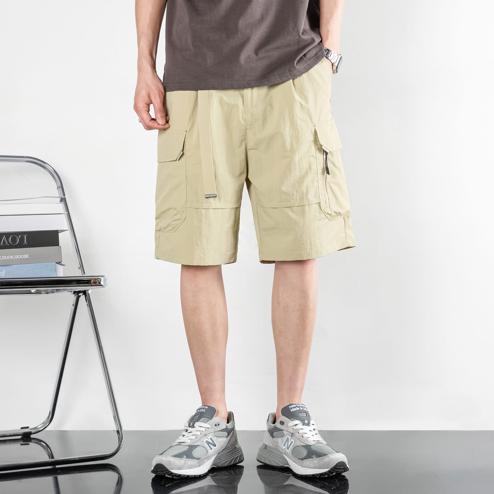 GorgeousBen Men's loose shorts five point pants casual sports pants buckle belt outside wearing. — view 3