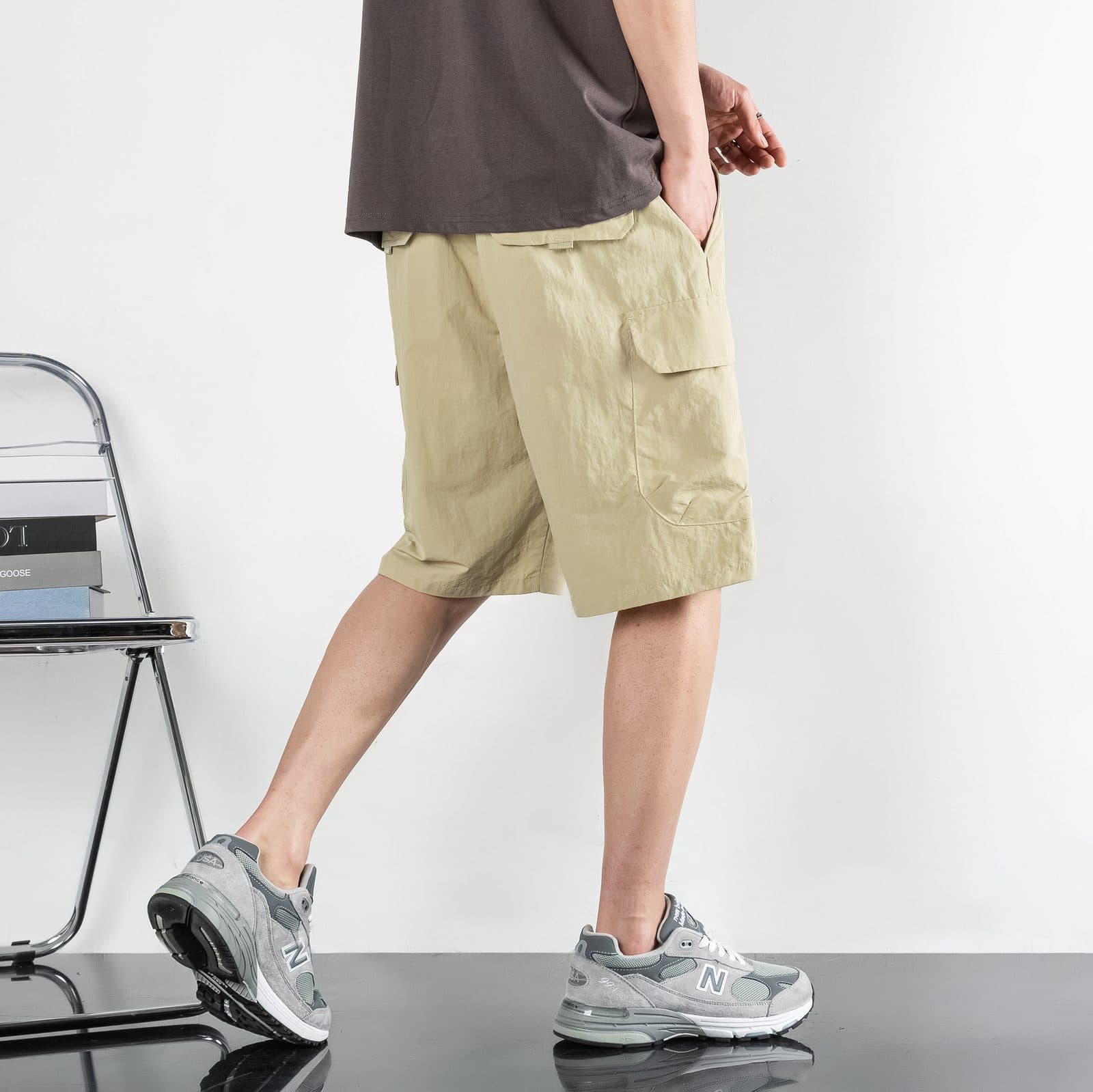 GorgeousBen Men's loose shorts five point pants casual sports pants buckle belt outside wearing. — view 7
