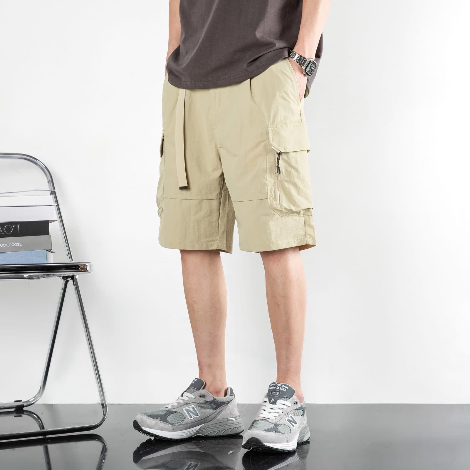 GorgeousBen Men's loose shorts five point pants casual sports pants buckle belt outside wearing. — view 4