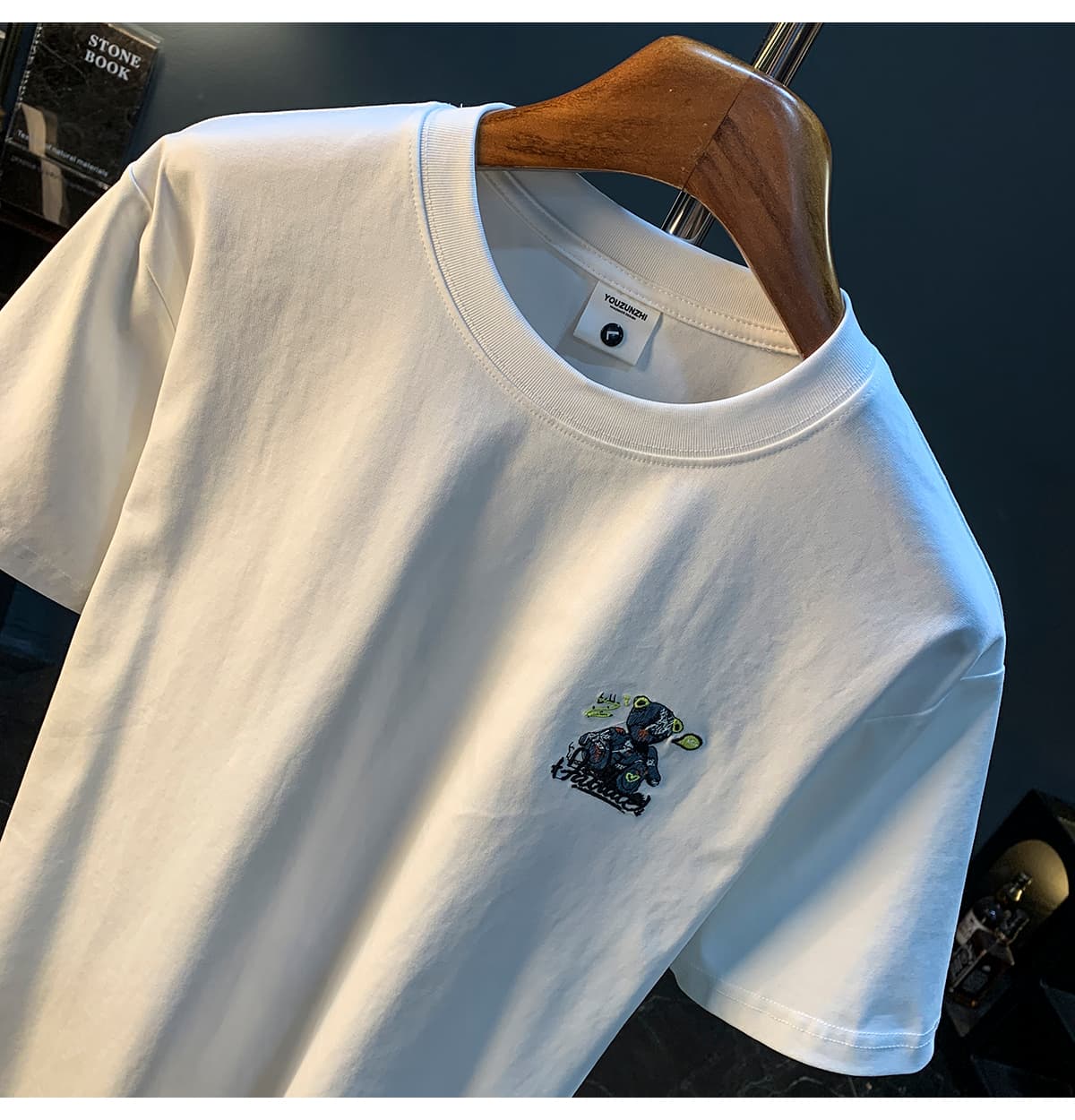 GorgeousBen American trendy cartoon painted teddy bear embroidered short sleeved T-shirt for men's summer new trendy ins half sleeved round — view 3